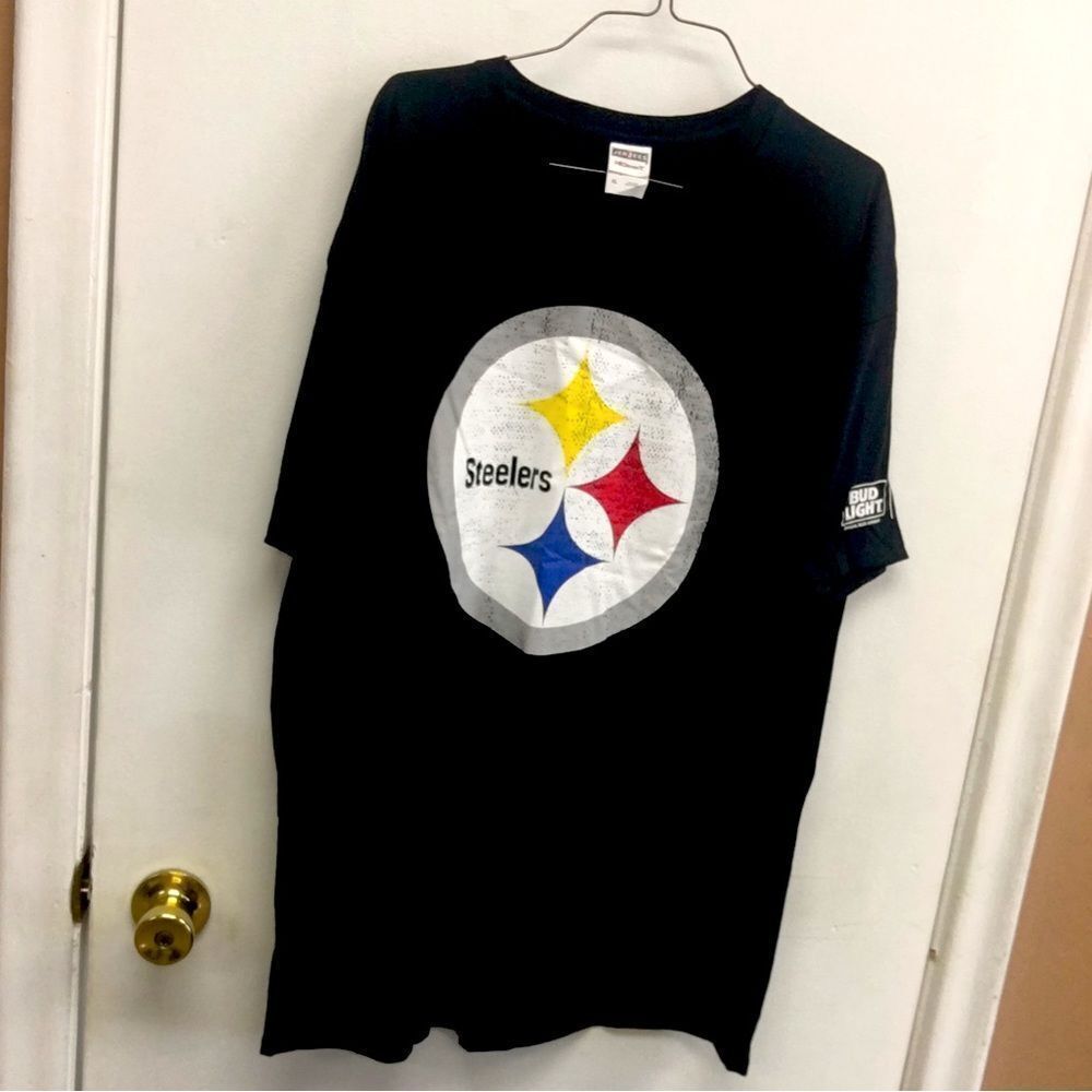 Vintage NFL Steelers T-Shirt on Jerzees Tag size XL